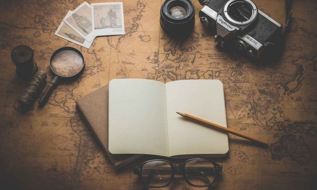 10 Tips for Travel Journaling You Can Actually Share